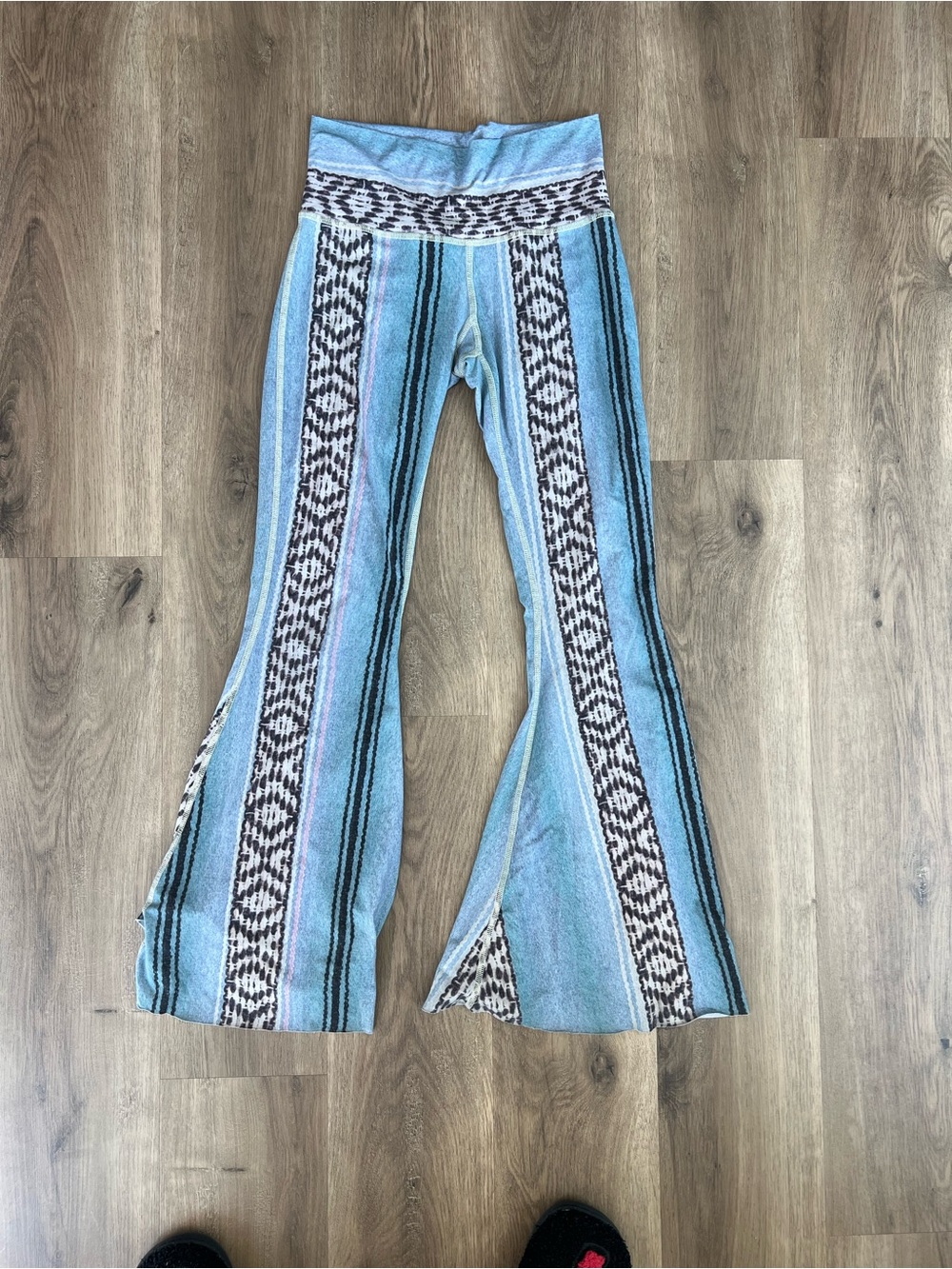 teeki Border Towns Blue bell bottoms